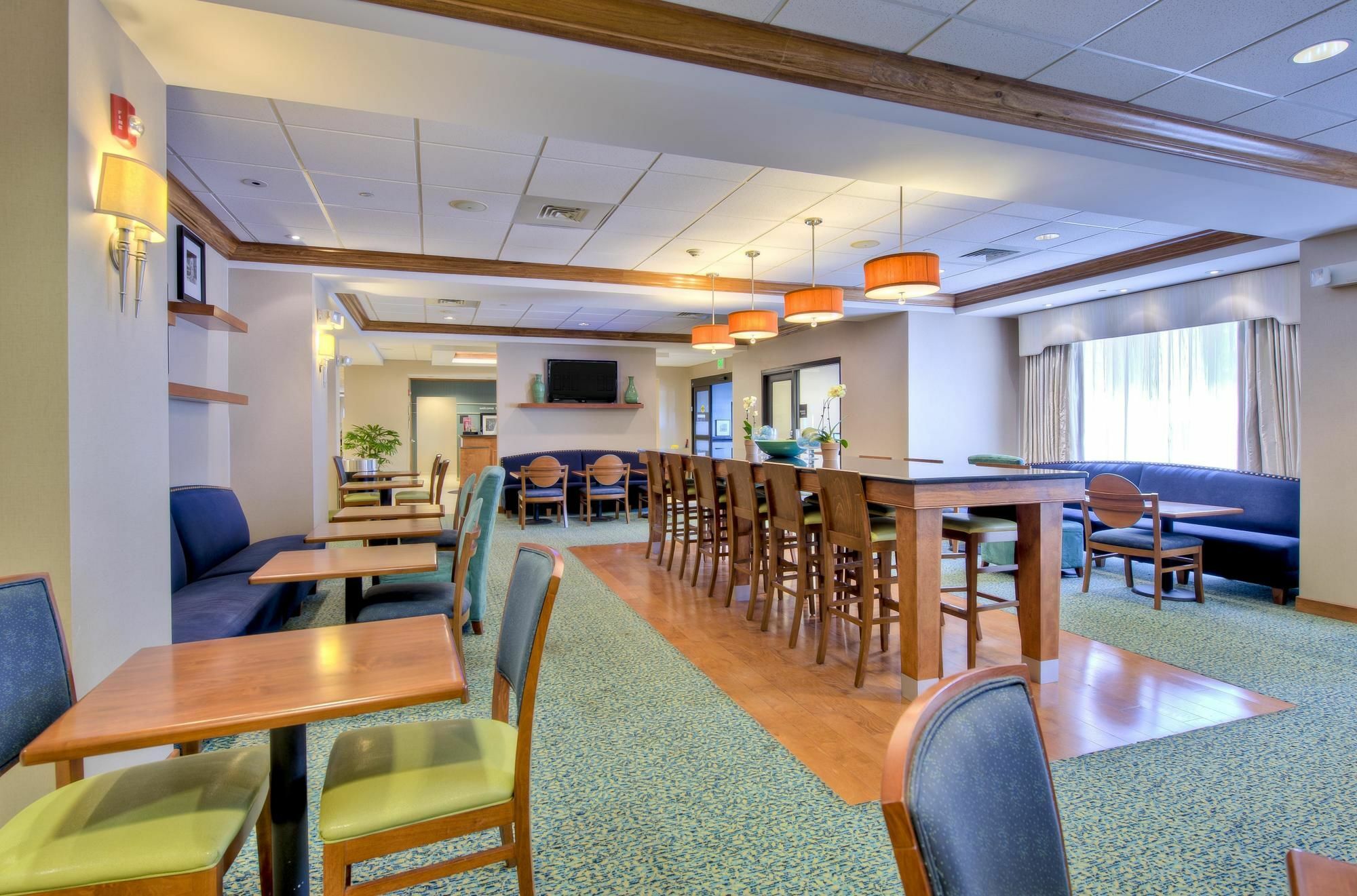 Hampton Inn Wilmington University Area Buitenkant foto